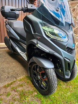 Maxi skůtr – tříkolka Piaggio MP3 530 HPE - 3