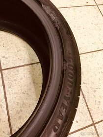 Pneu 225/40 R18 GOODYEAR Eagle F1 - 3