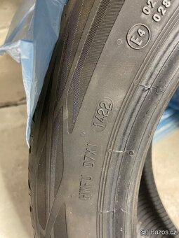 Letní pneu Continental EcoContact 6 235/45 R18 - 3