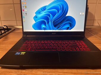 MSI Katana GF76 - 3