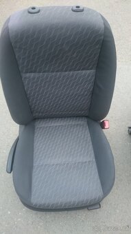 Skoda Octavia 1 předni sedačky - 3