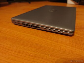 Dell Latitude 5520 i7-1185G7 16GB 512GB 15.6 Full HD - 3
