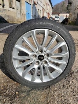 zimní R17" Alu kola 5x112 7,5jx17 et54 90% pneu - 3