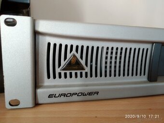 Zesilovač Berhinger EPX 2000 - 3