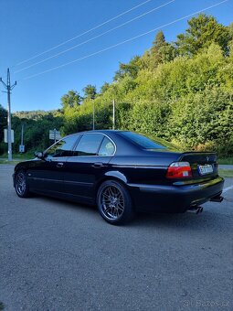 BMW e39 M5 - 3