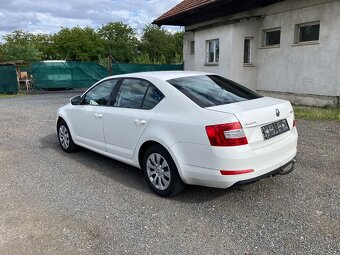 ŠKODA OCTAVIA III 1.6Tdi 77Kw Ambiente 2014-NA NÁHRADNÍ DÍLY - 3