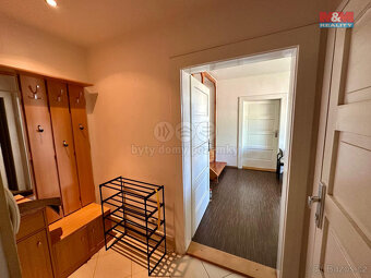 Pronájem bytu 4+1, 110 m², Olomouc, ul. Schweitzerova - 3