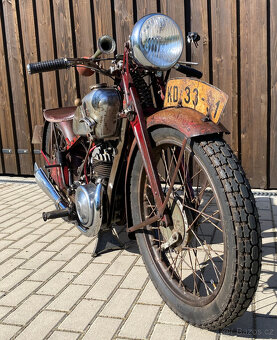 Jawa 250 Special - 3