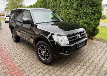 Mitsubishi Pajero 3,2 DID /147kw 7 Míst 1 Majite nafta - 3