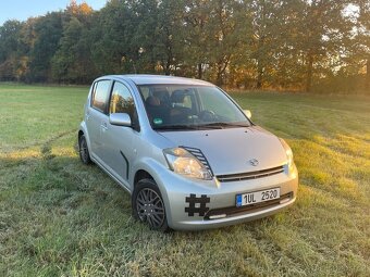DAIHATSU - 3