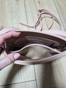 Kabelka z prave kuze crossbody - 3