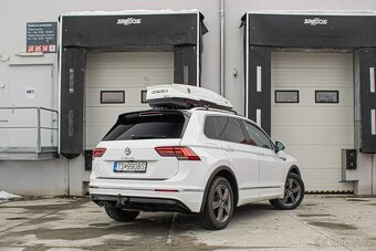 Volkswagen Tiguan 2.0TDI R-Line 140kW 4MOTION DSG - 3
