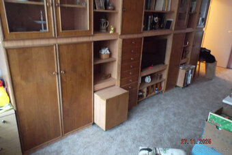 Obývací stěna z 80. let - 3