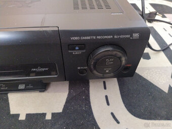 Prodám videorekordér SONY SLV-E510EE 4hlavé - 3