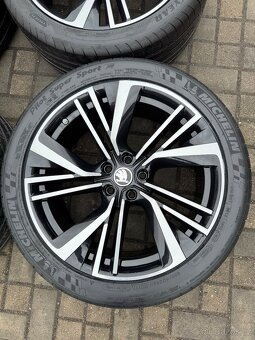 ORIGINÁL Alu Škoda IGNITE R20, 5x112 - LETNÍ PNEU, TPMS - 3