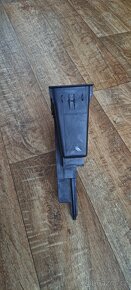 Kastlík pod/nad rádio Citroen C3 - orig. - 3