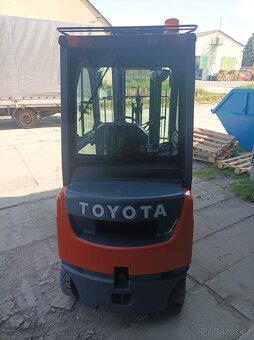 Vysokozdvižný vozík Toyota - 3