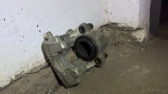 Zadní brzdový třmen (levý) - Škoda, Audi, Seat,.. - 3