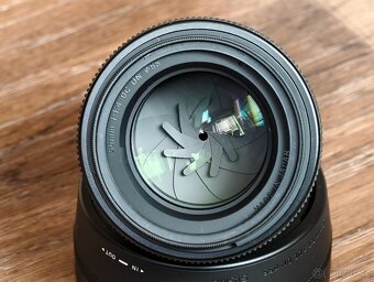 Sigma 56 mm f/1,4 DC DN Contemporary Sony E - 3