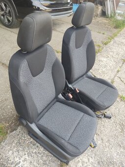 Opel Crossland přední sedačky s výhřevem - 3