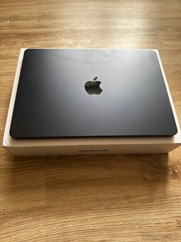 APPLE MACBOOK AIR 13” 2022 M2/256GB/16GB/NOVÝ-ZÁRUKA - 3