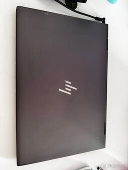 HP ENVY 15 - 3