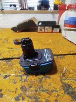 Redukce baterie Makita 18v li-ion na Dewalt 20v Nimh - 3