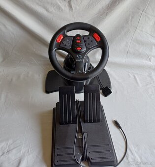 PS2 s příslušenstvím volant pedály,46 originál her - 3
