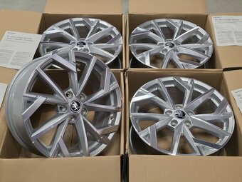 originál alu ŠKODA Octavia IV Avior 7,5x18" 5x112 ET48 R18 - 3
