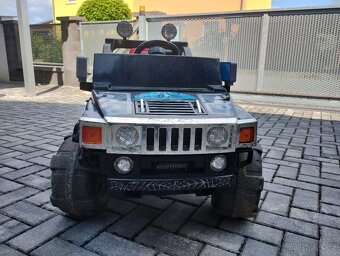 Dětské elektrické autíčko - 3