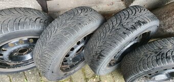 Nokian WRD3 195/65/R15 91T zimní / Hyundai i30 - 3