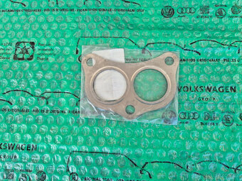 těsnění výfukového potrubí Škoda Felicia 1.6mpi 6N0253115E - 3