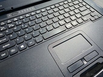 odolný Panasonic Toughbook CF-54 - FullHD dotykový display - 3