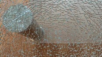 Konferenční stolek - 3