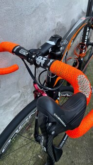 Celokarbonové silniční kolo Fondriest - 3