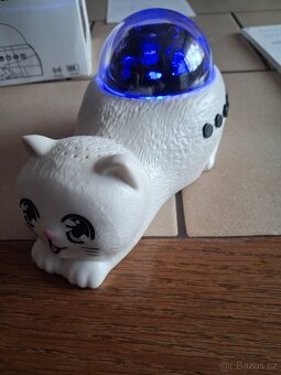 Bezdrátový reproduktor s projektorem kočička - 3