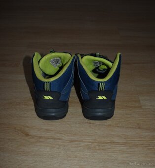 Prodám dětskou trekovou obuv Trespass - 3