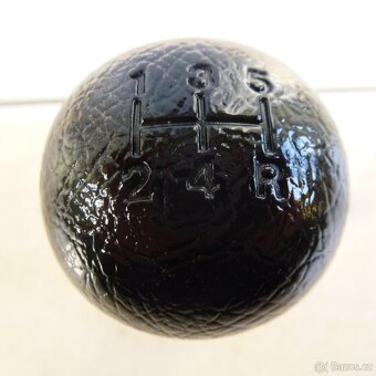 Suzuki Samurai  hlavice řadící páky - 3