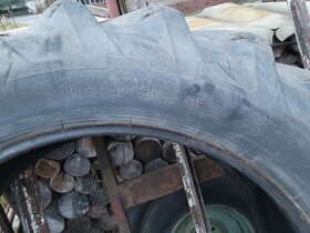 Traktorové zadní pneu ZETOR 9540 - 3