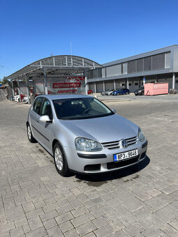 Volkswagen Golf V 1.4 - 3