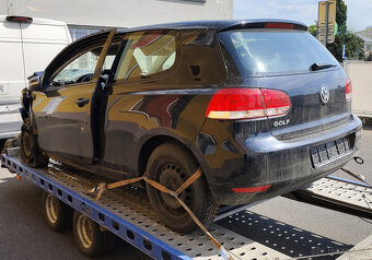 Bouraný VW Golf 6 motor 1.4i 59kw r.v 2009 - 3