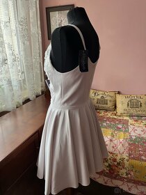 NOVÉ Společenské šaty zn Elizabeth v 40 šedéperle - 3