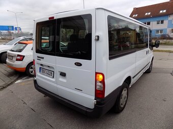 Ford Transit 2.2 TDCI MWB 300 TRND 9 MÍST - 3