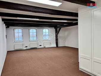Pronájem kancelářského prostoru, 93 m², Žatec, nám. Svobody - 3