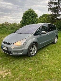 Ford S-MAX 2010 - 3