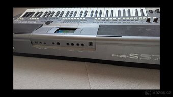 Yamaha PSR s670 - 3