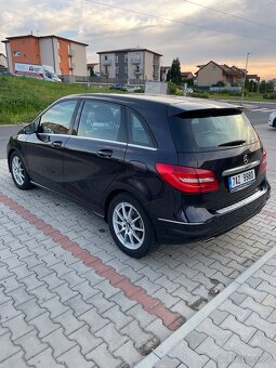 Mercedes-Benz B 180 CDI - 3