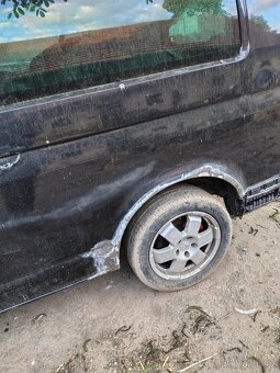 VW Caravelle - 3