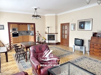 Pronájem prostorného bytu, s balkonem a krbem- 2+1, 102 m2 - 3