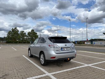 Lexus RX450h Hybrid - 3